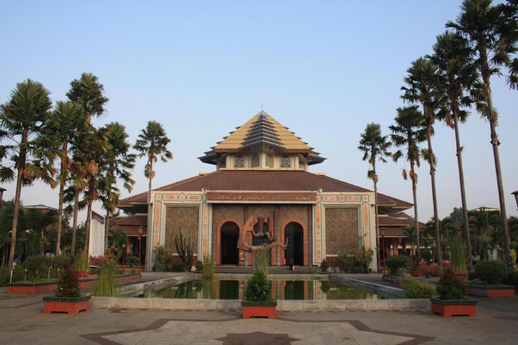 Puri Chorus Boutique Hotel Pakualaman Exterior photo