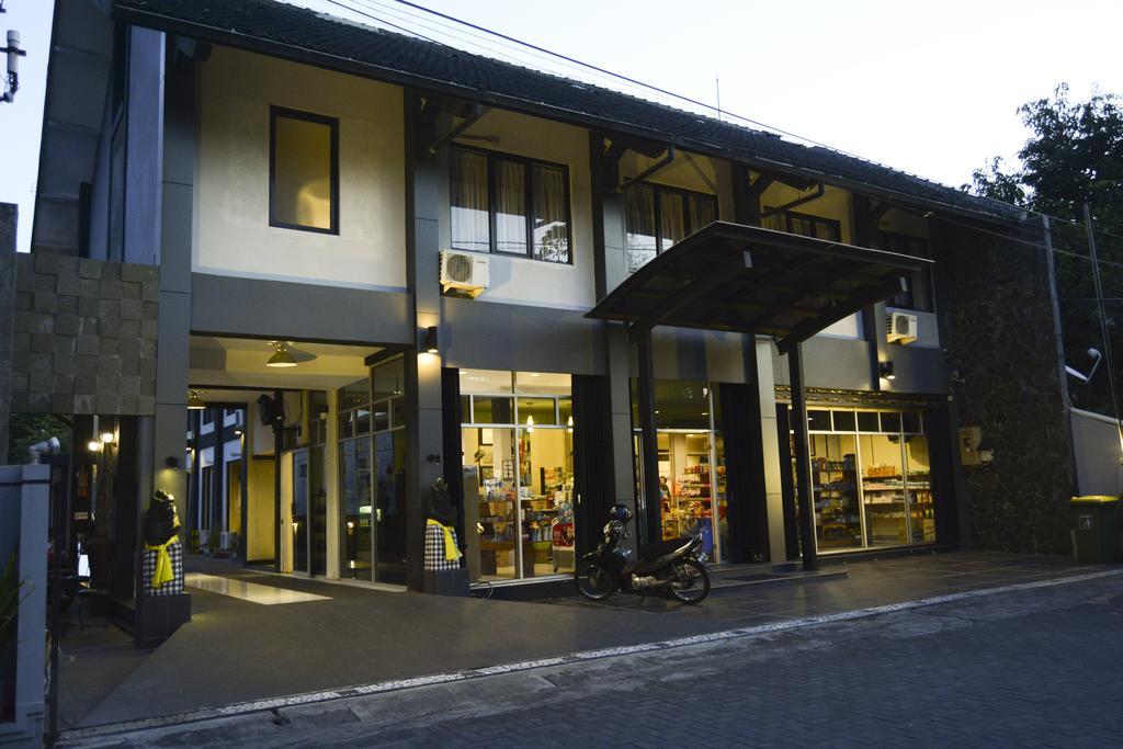 Puri Chorus Boutique Hotel Pakualaman Exterior photo